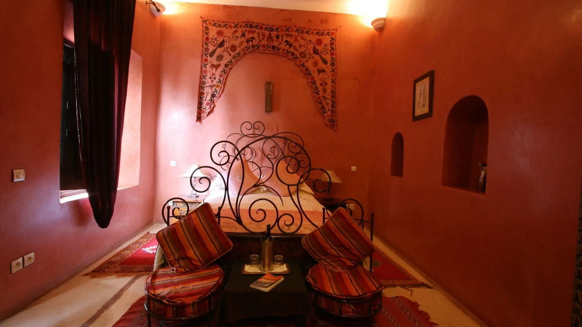 Les Trois Mages Hotel Marrakesh 3*,